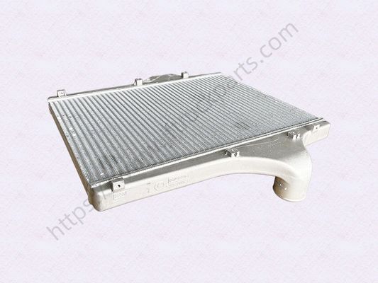 Bagian truk SHACMAN X3000 Intercooler perakitan SZ953000833
