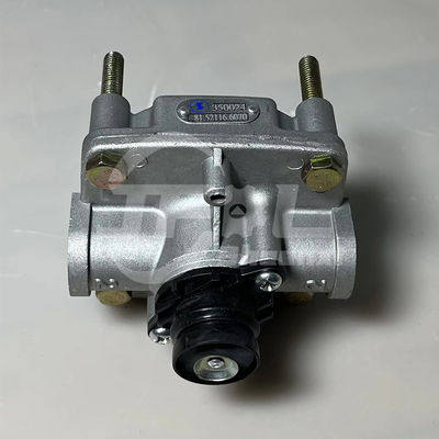 Klep rem relay 81.52116.6070 suku cadang truk untuk Shacman Delong