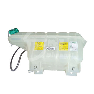 Perangkat tangki ekspansi 812W06125-0001 untuk SINOTRUK HOWO T7H SITRAK C7H Truck Parts